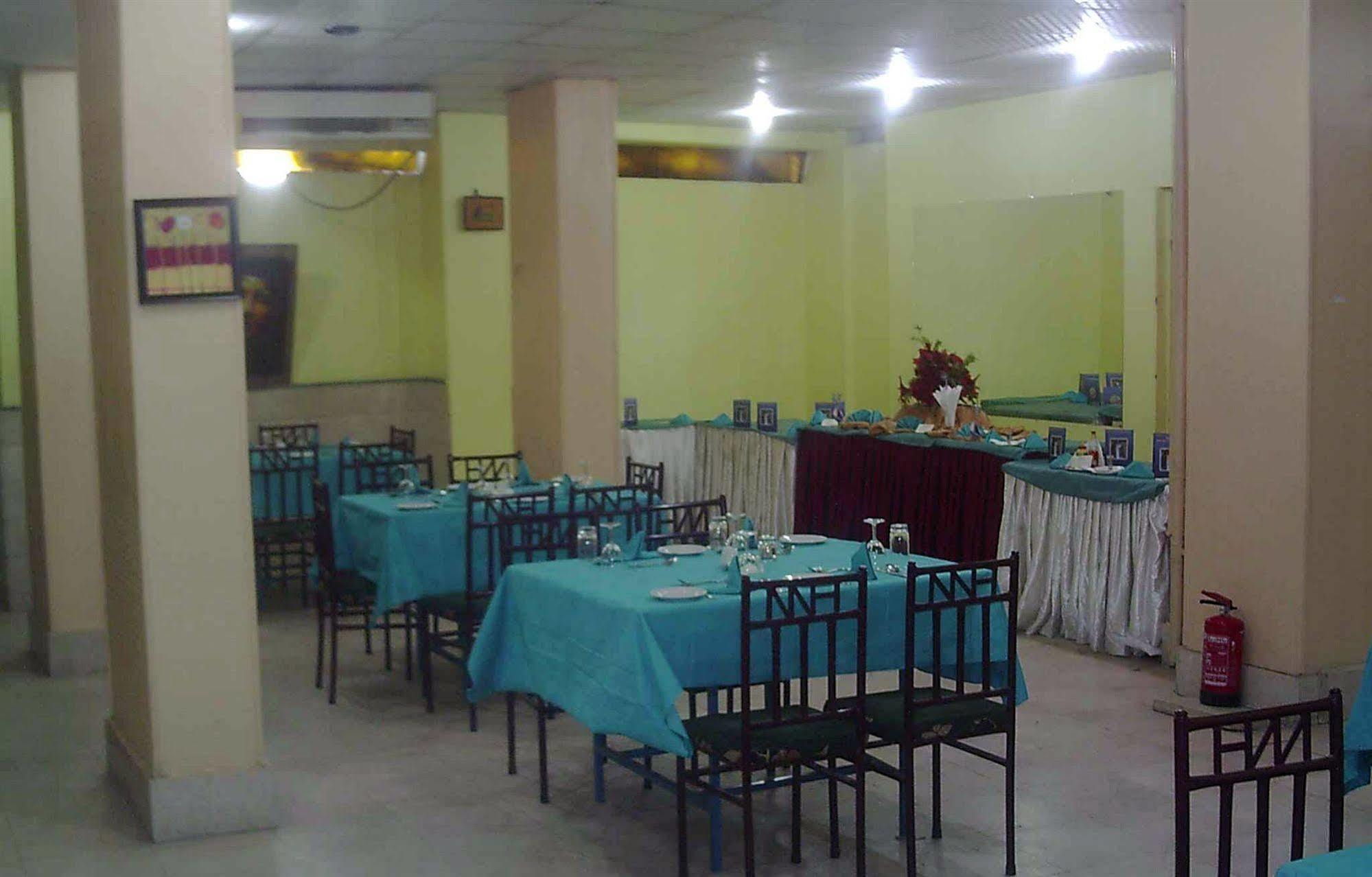 Nuba Nile Hotel Aswan Exterior foto